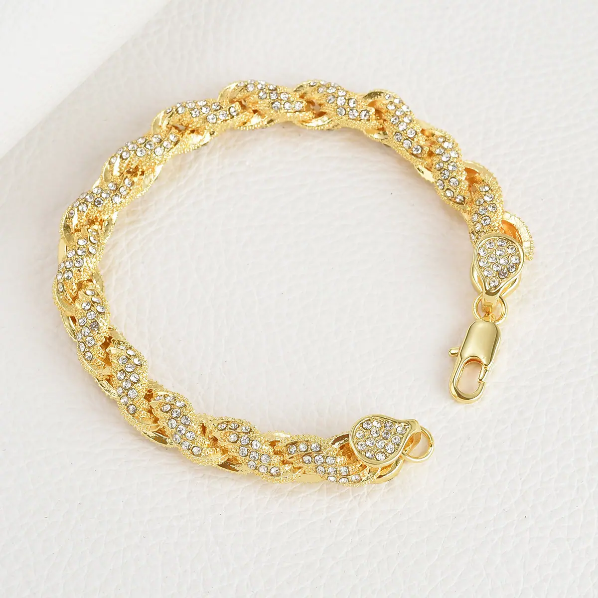 allice gold necklace